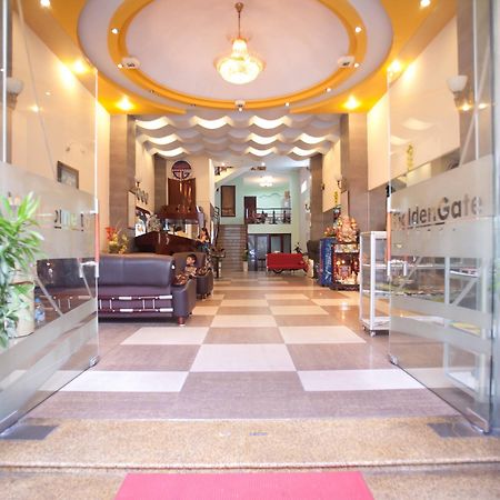 Golden Gate 1 Hotel Дананг Экстерьер фото